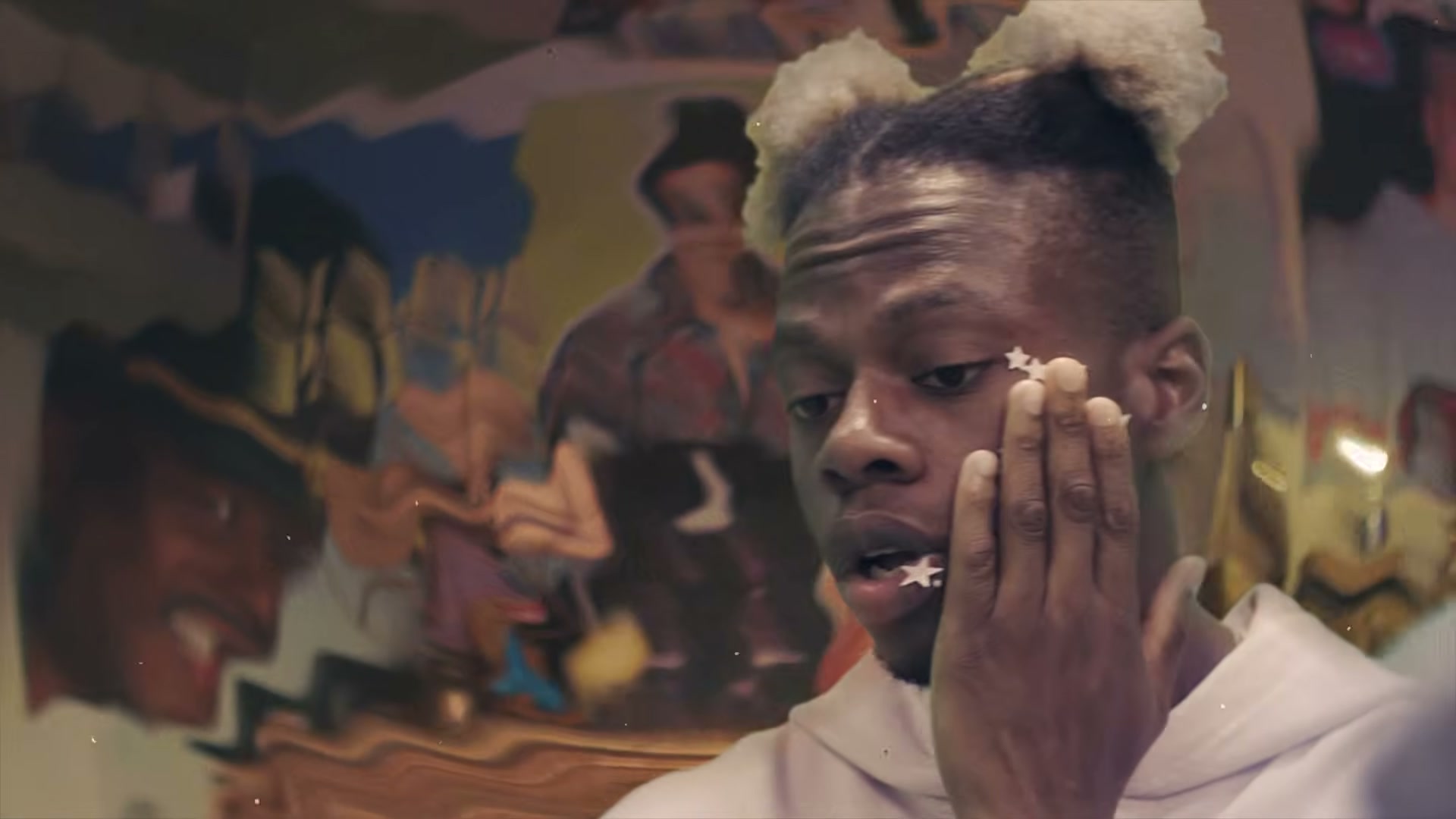 tobi lou — Troop still